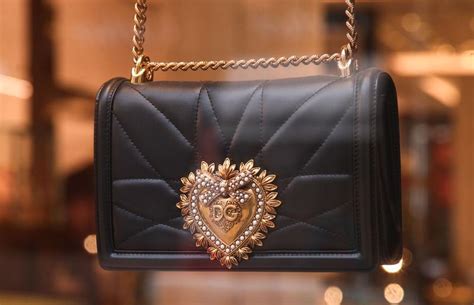 dolce gabbana fake|How to Tell a Real Dolce & Gabbana Purse From a Fake.